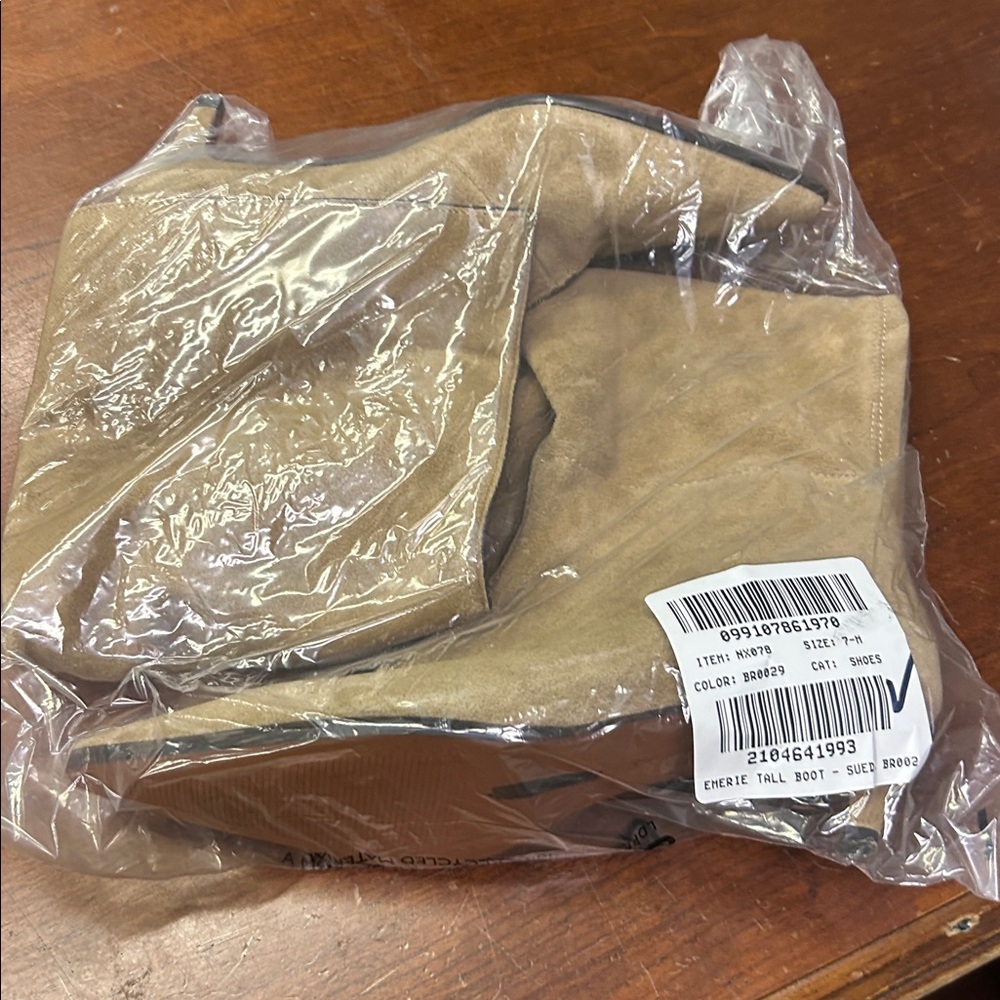 Madewell Tall Pointed-Toe Suede Heeled Boots in Camel - Picture 2 of 4